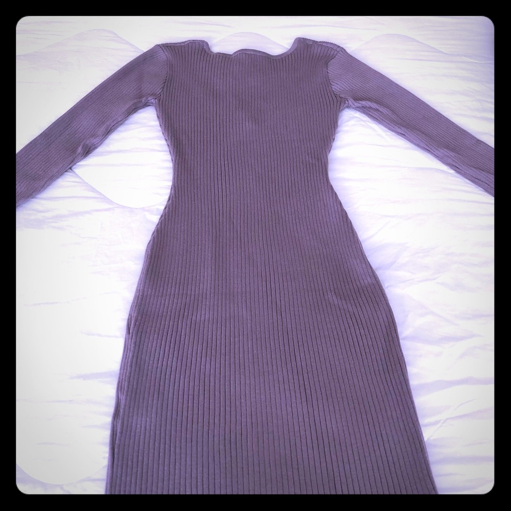 Ribbed, knit, fitted, dress that is reversible.